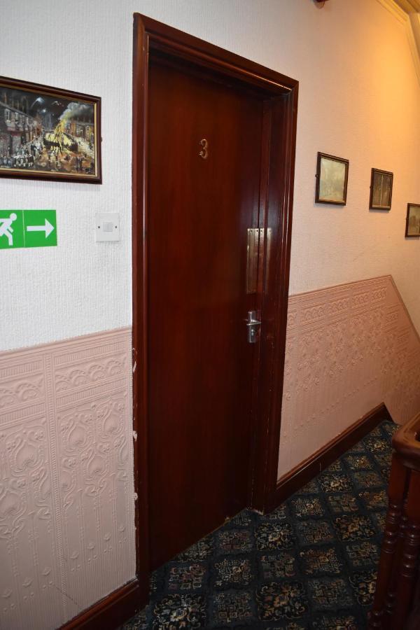 Lyndhurst Hotel แบล็คพูล ภายนอก รูปภาพ
