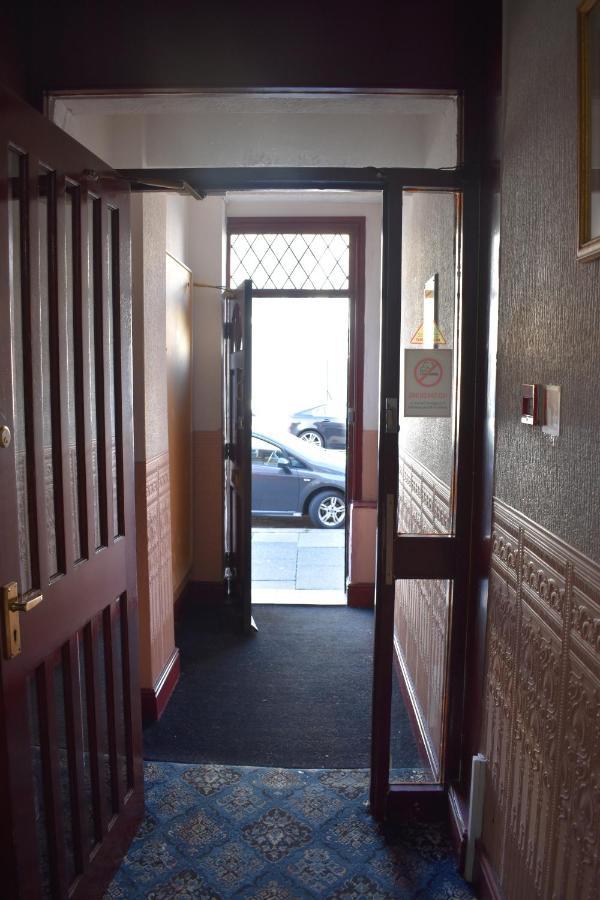 Lyndhurst Hotel แบล็คพูล ภายนอก รูปภาพ