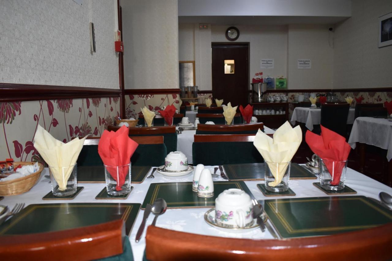 Lyndhurst Hotel แบล็คพูล ภายนอก รูปภาพ